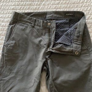 Gray Bonobos men’s chinos, Sz 31/32